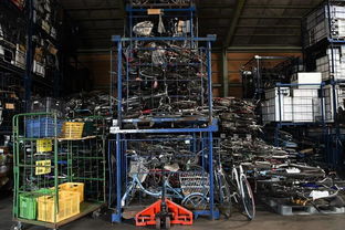 在 孤獨(dú)之國(guó) 日本,清理死者遺物成了一個(gè)熱門產(chǎn)業(yè)